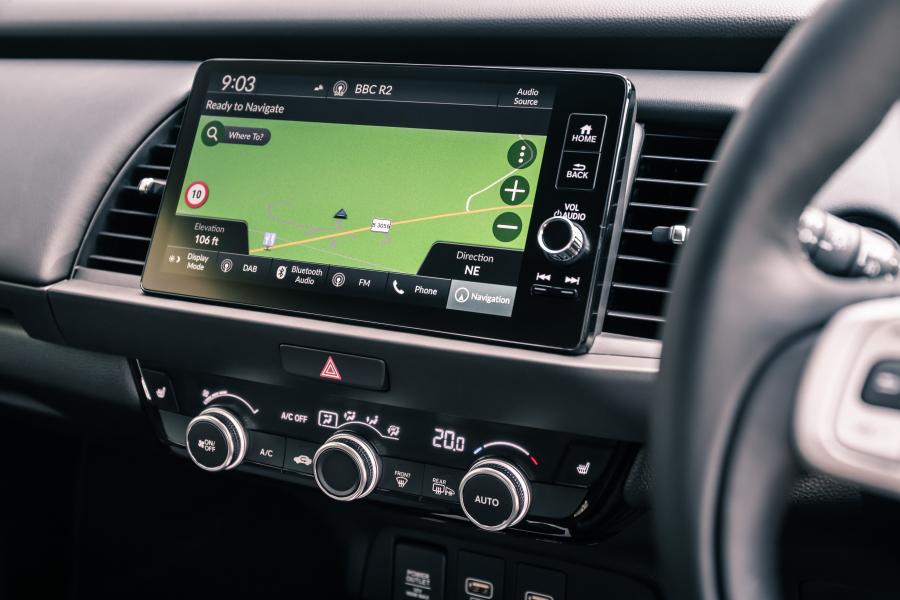 Детали интерьера Honda Jazz e:HEV 2020 года  (UK) (фото 22 из 40)